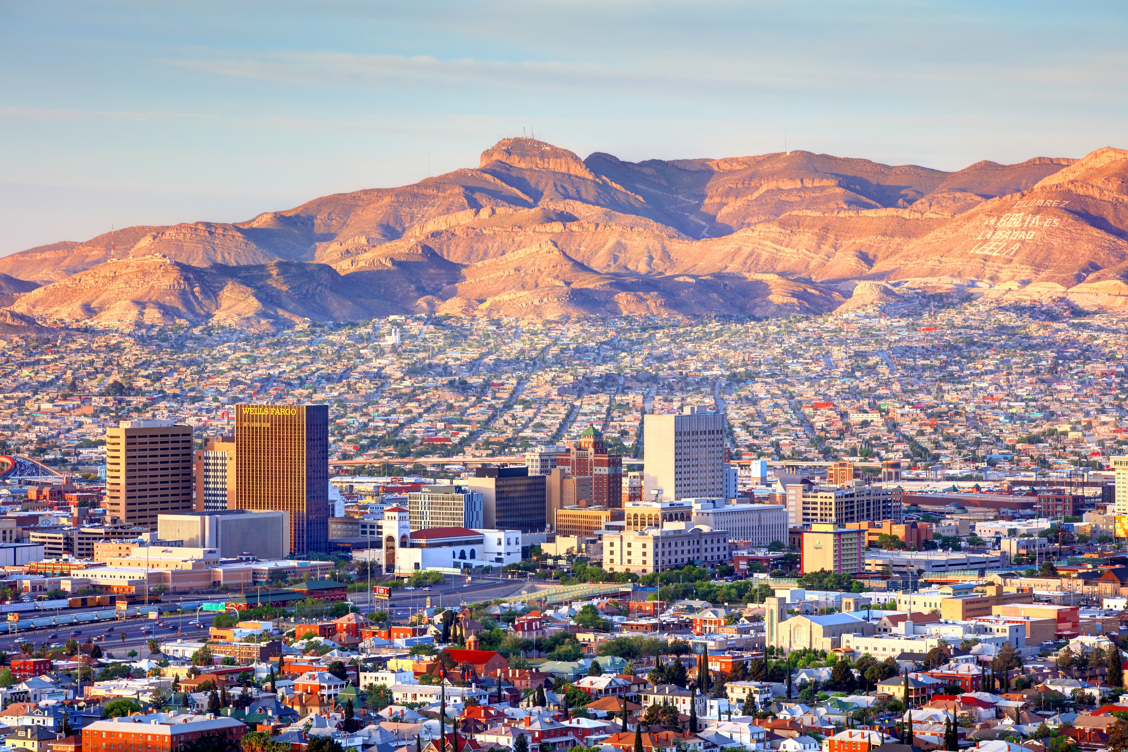 wideview shot of el paso, texas